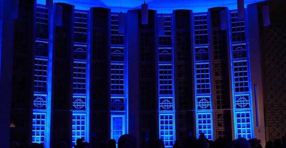 Fenster Blau